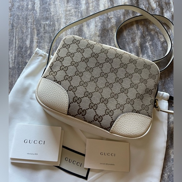 Gucci Handbags - Gucci Bree Crossbody Bag *Authentic*